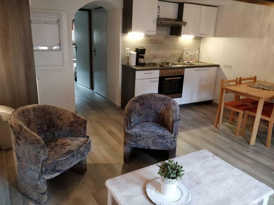 Apartamento Sabershausen Landhof Sonne Exterior foto